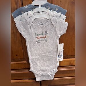 Gerber Gray 'Good Times Only' Baby Bodysuit